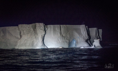 East Antarctica | Getting Up Close And Personal With An Iceberg To Save The Floats
